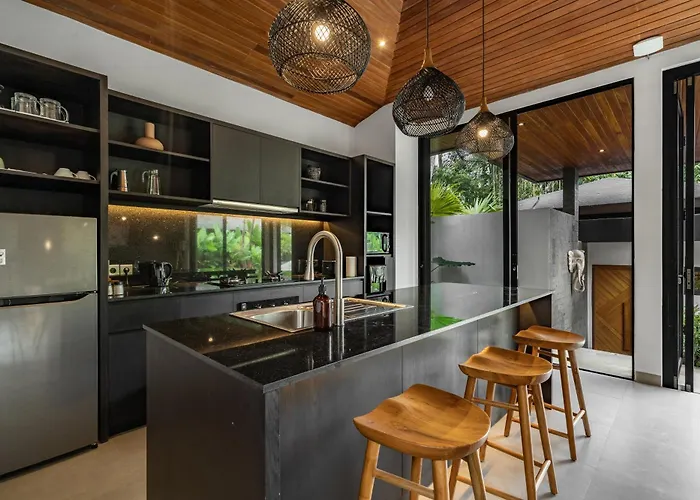 Villa Kemalasan By Balisuperhost